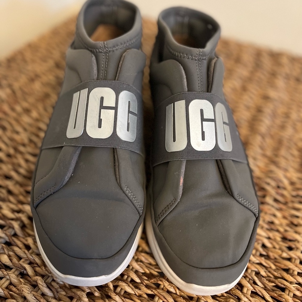 Uggs sneakers